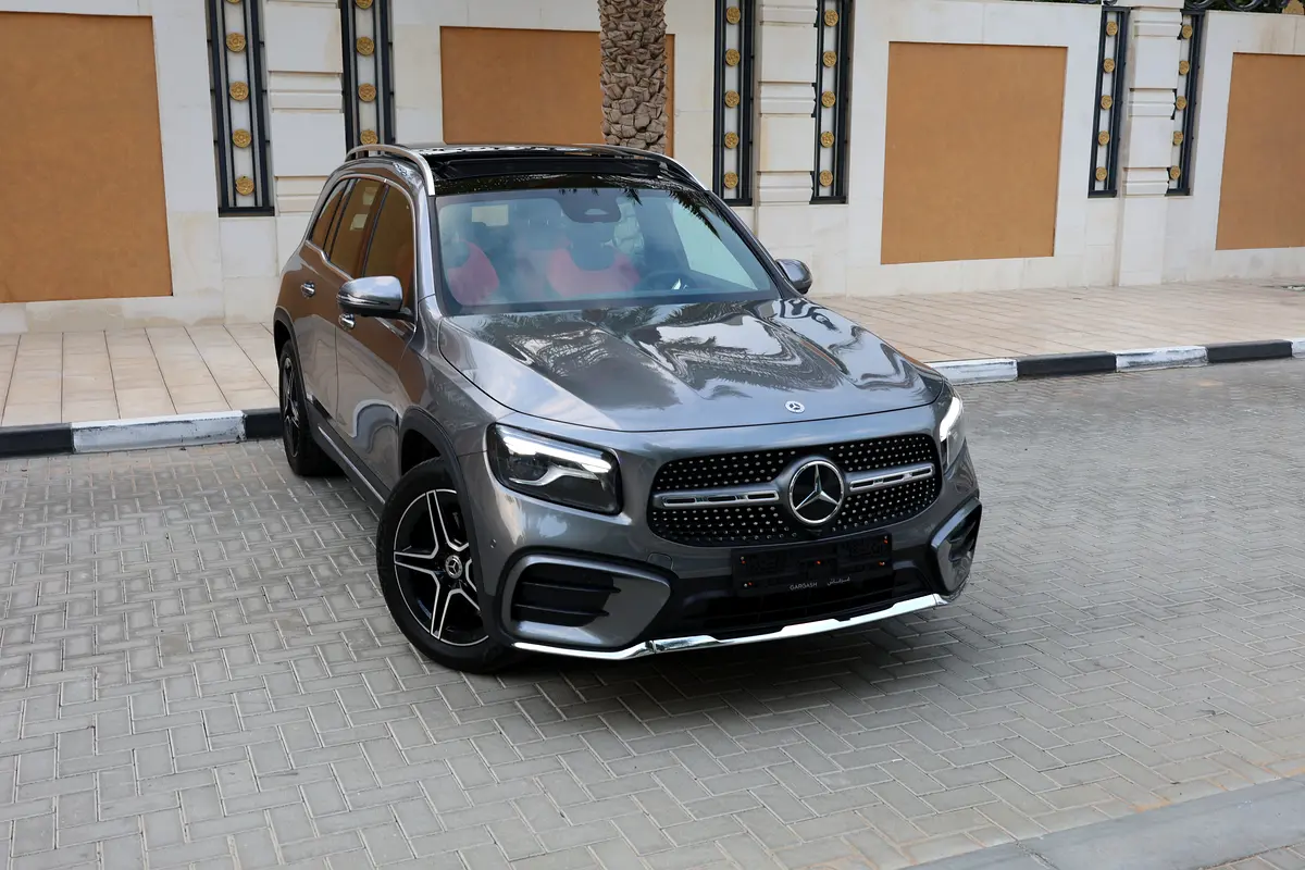 MERCEDES-BENZ GLB 250-2025-11000-GCC SPECS-UNDER WARRANTY SERVICE - Image 1