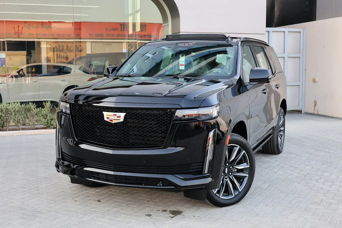 CADILLAC ESCALADE 600 SPORT PLATINUM-0KM-2024-GCC SPECS-UNDER WARRANTY SERVICE-BRAND NEW - Image 1
