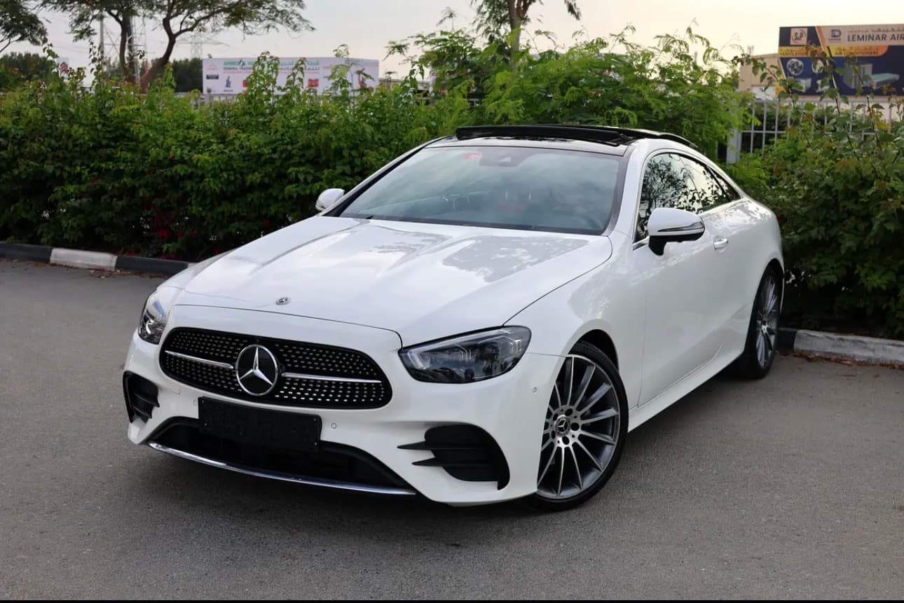 -MERCEDES BENZ E200 COUPE-2021-41000KM-GCC Specs-Full service history - Image 1
