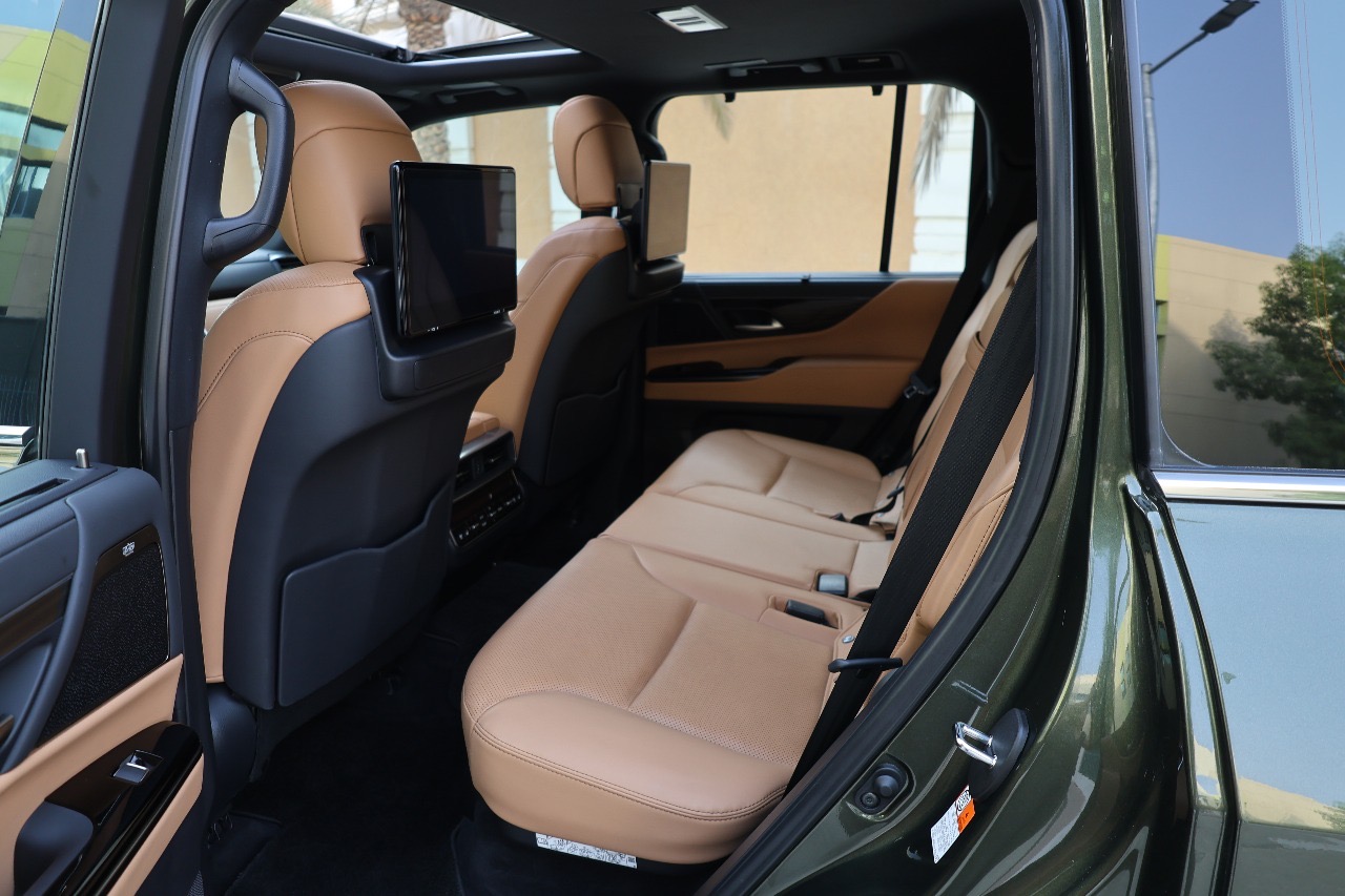 8db75d55-8451-4f4b-9390-441e73b9e2fa