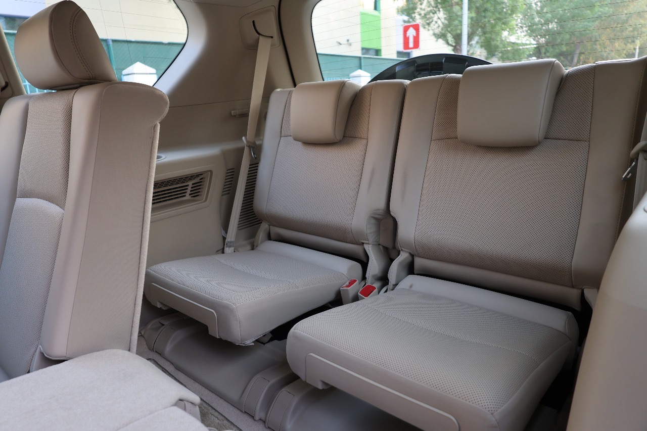 1df70518-de7b-4f12-9b9b-88848c632148