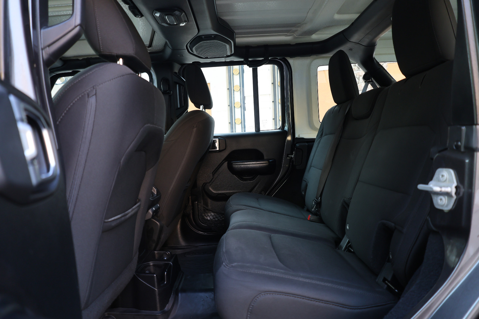 402d77fb-f8f9-4780-a224-2ecbde349256