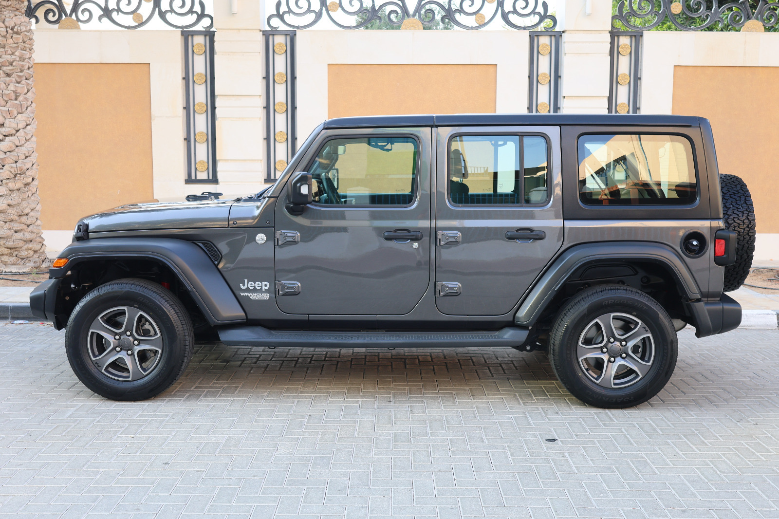 7bfaa196-5705-4df9-ba96-fbd7eea1fe40