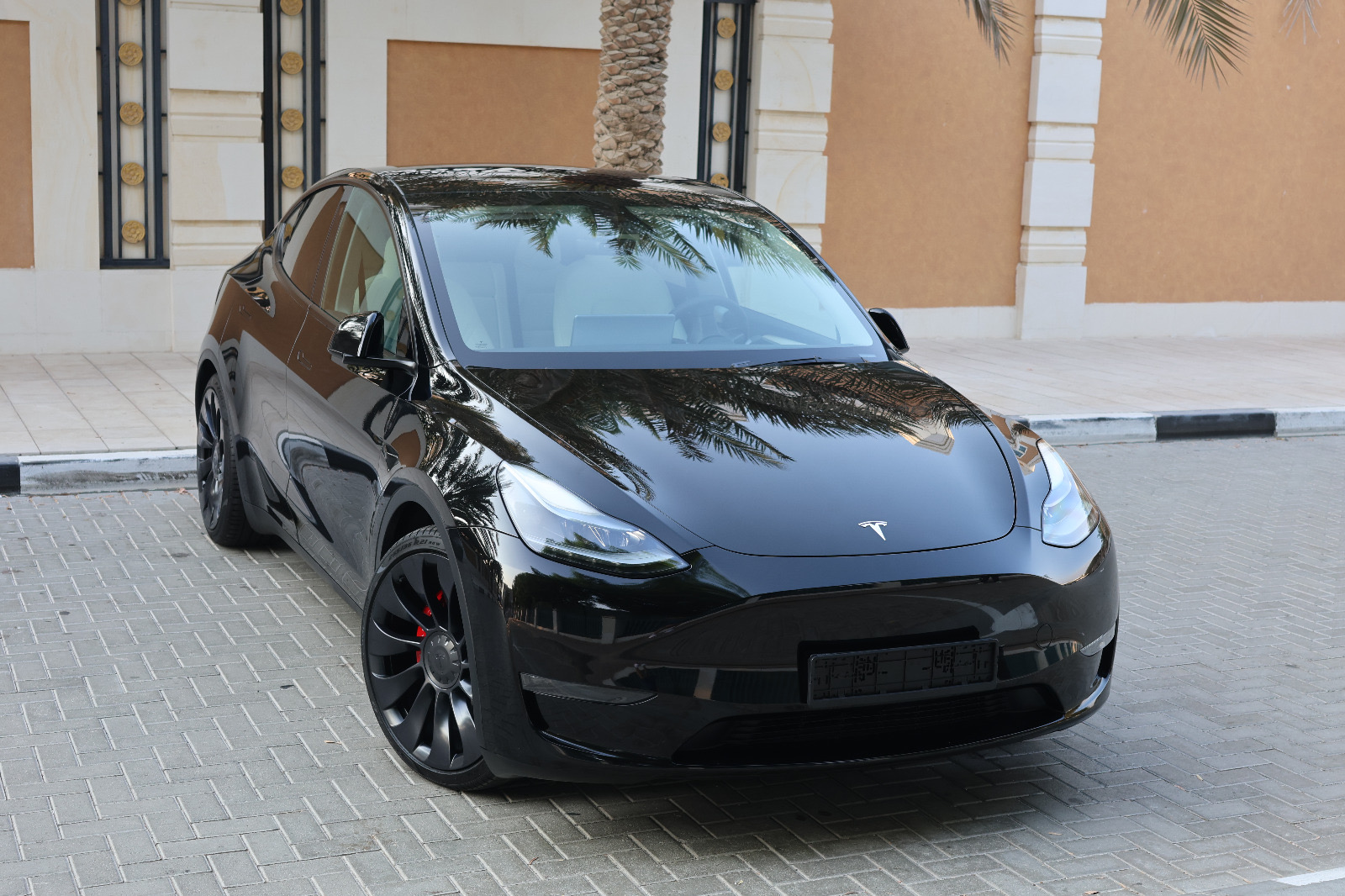 ad100806-6f33-4d1d-8827-c78f25500792