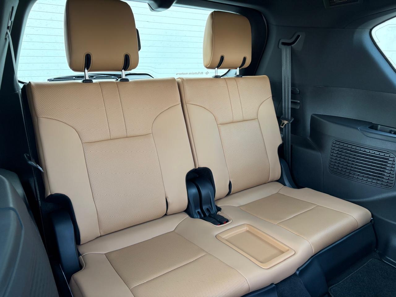 b32d53bf-c401-4472-a182-26812f91251e