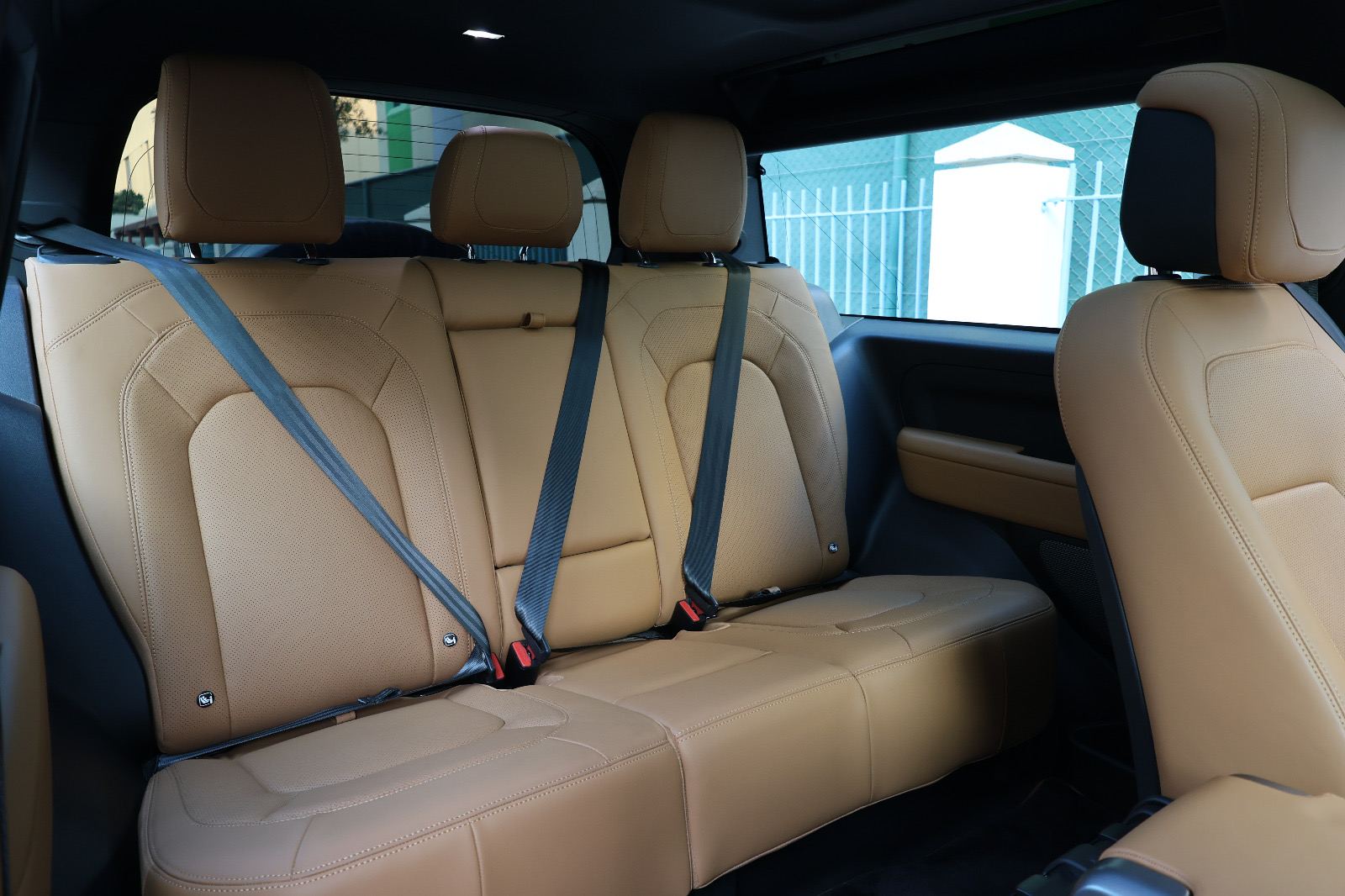 fae9dda0-908e-4011-b47e-cb18283dbf24