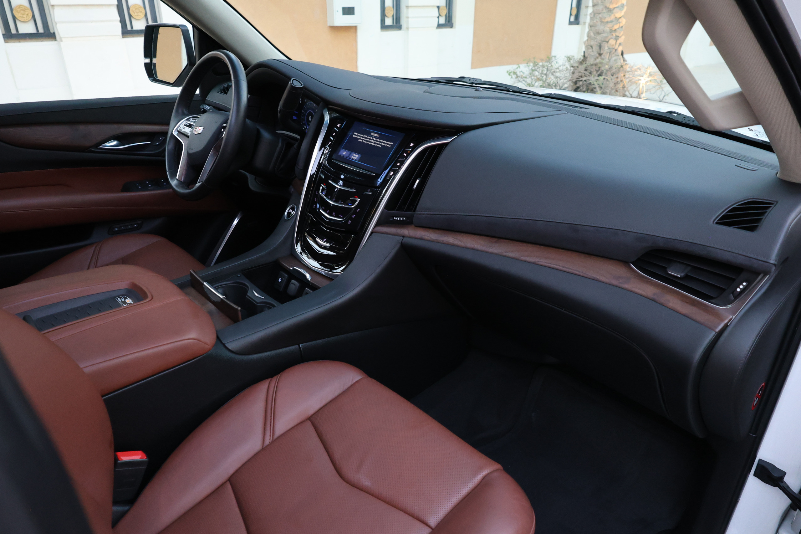 3083f3c2-372a-49d8-bb70-d63705e6001b