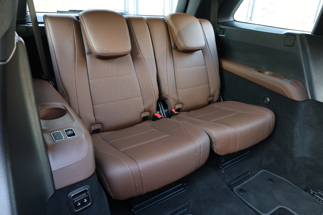 43ee5f06-c35b-49a3-9f23-a27643f117f7