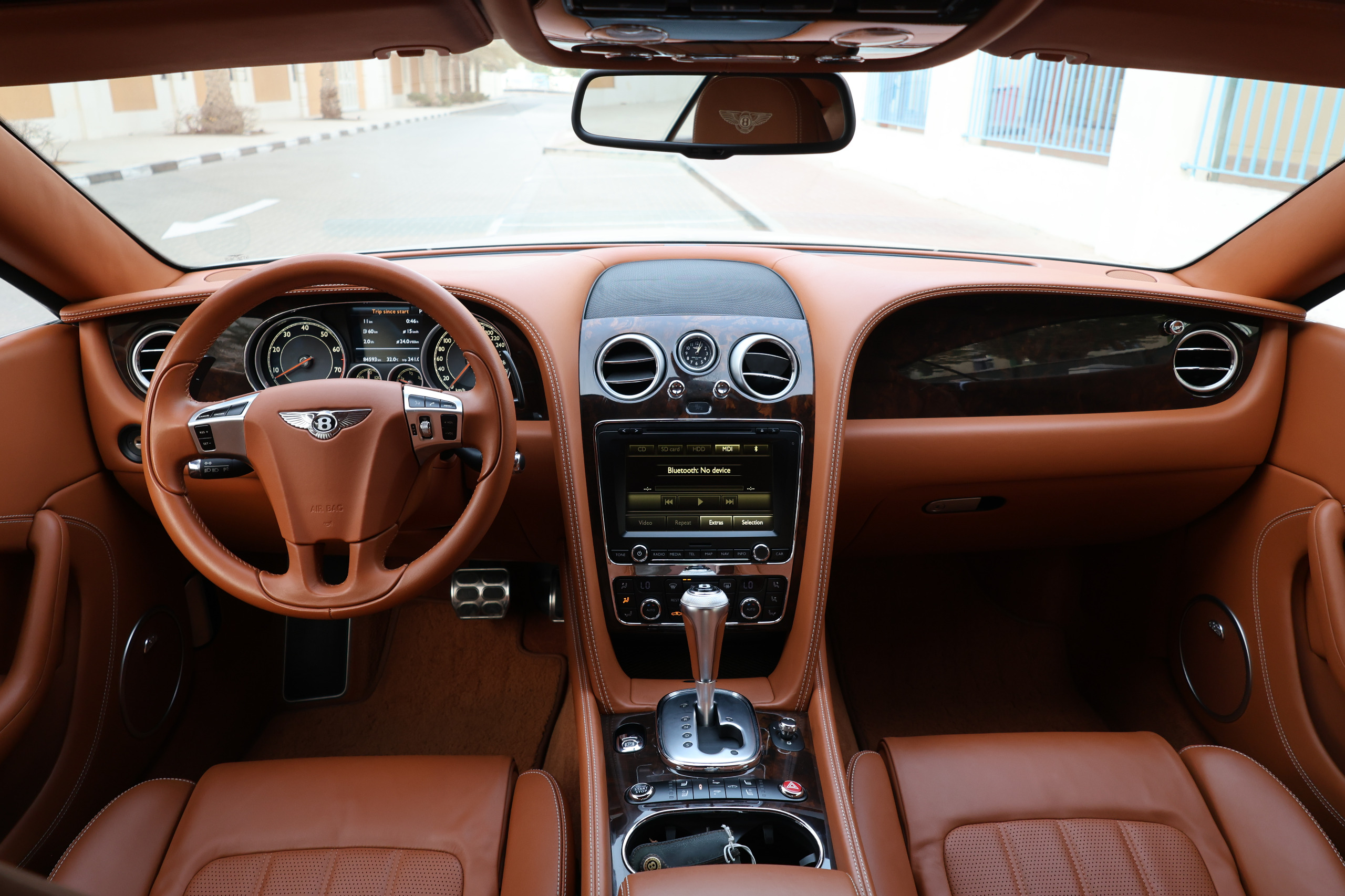 c830b313-e803-4f00-85c9-fdbd1c3f5a62