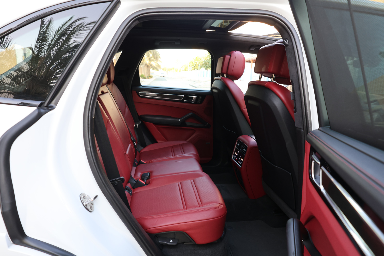 fd24bd98-43a1-4b42-be59-0f31ddf2a908