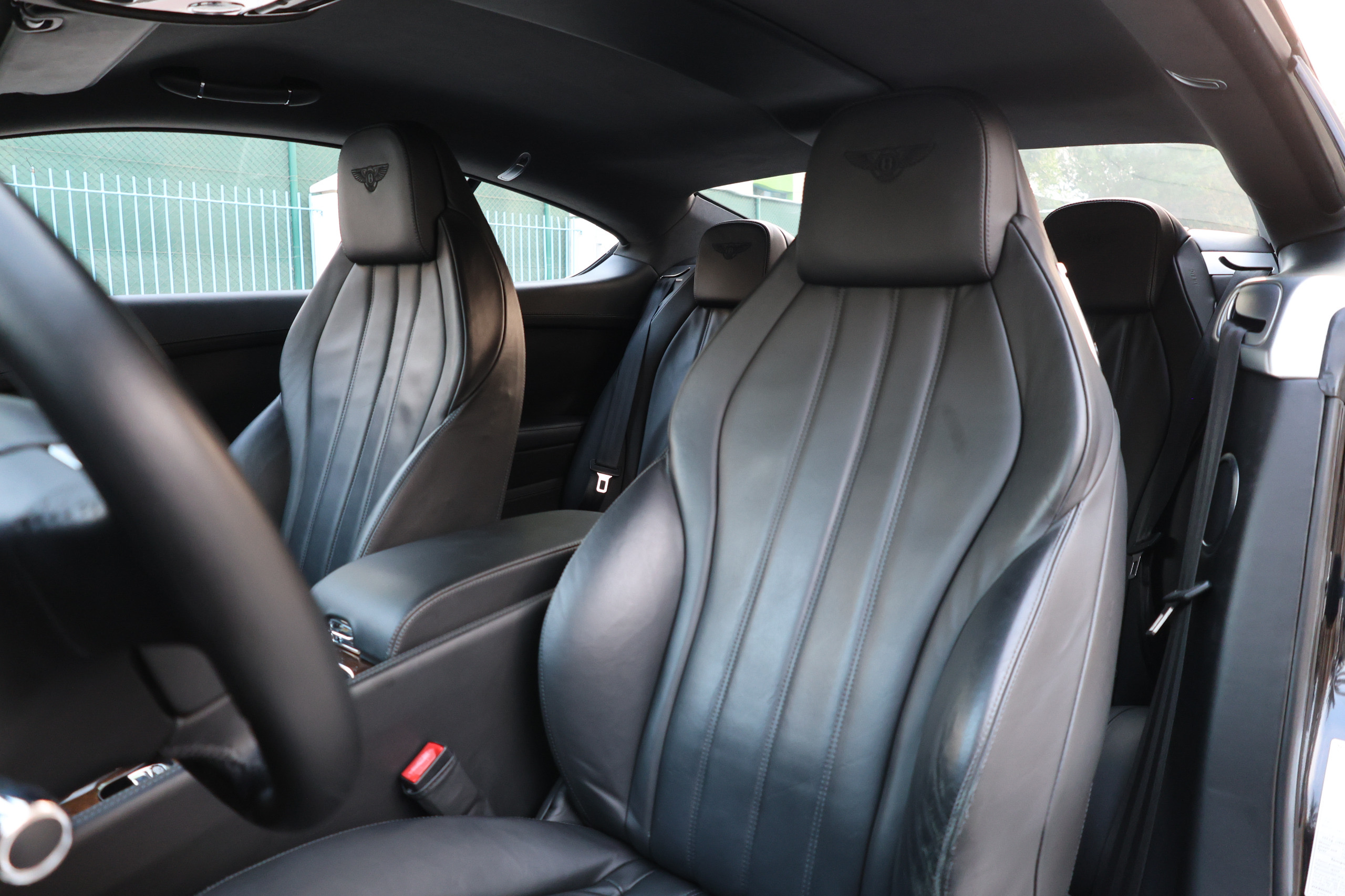 2feea1d2-bc98-44b6-9085-c264a755cbbb